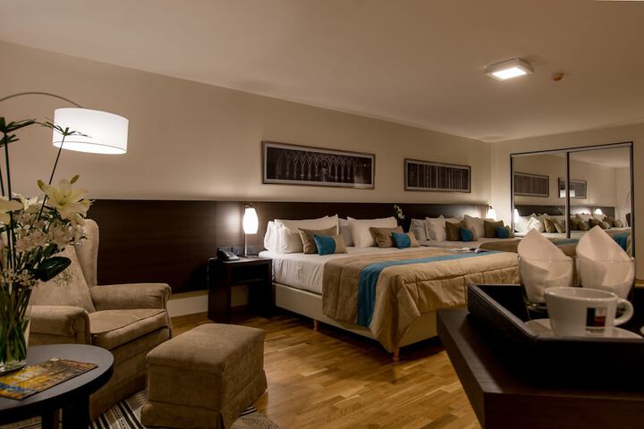 Room 10 of 47