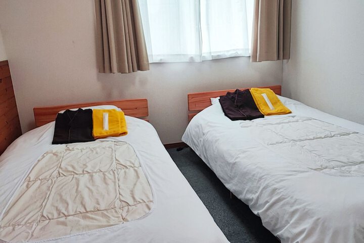 Room 5 of 29