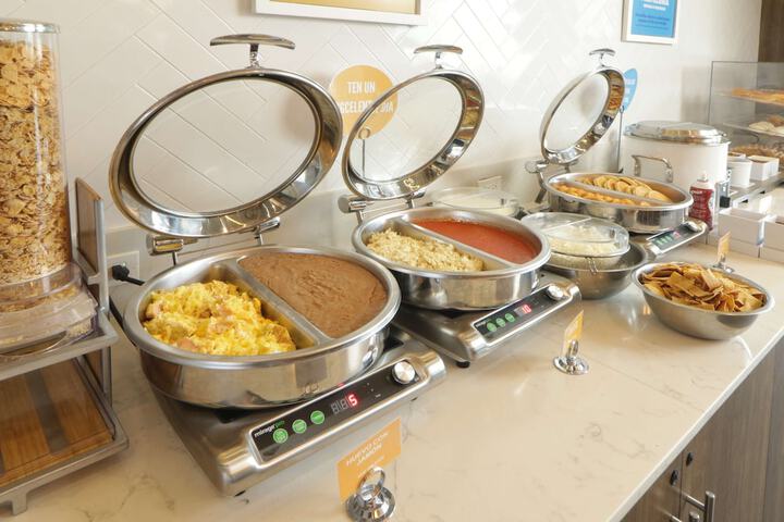 Breakfast/Coffee Service 51 of 58