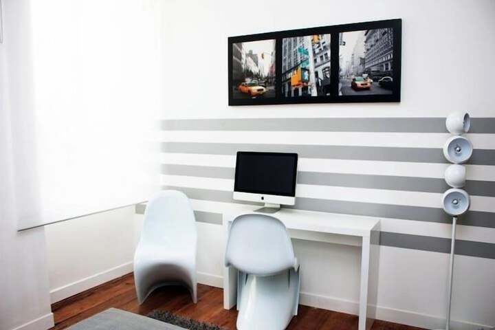 Room 40 of 65