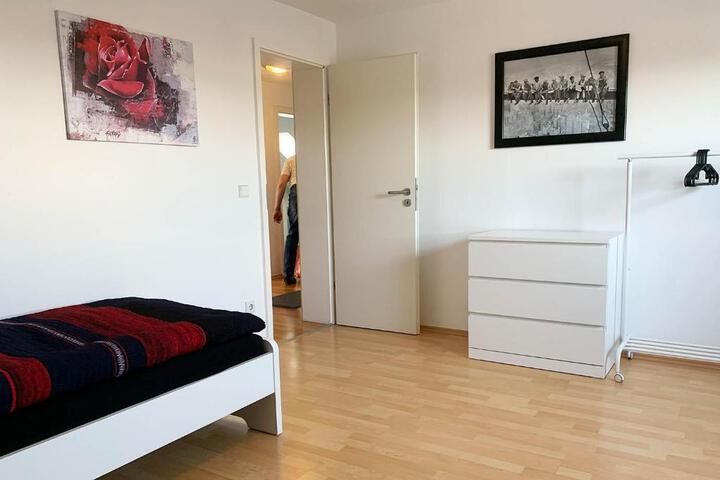 Room 3 of 3