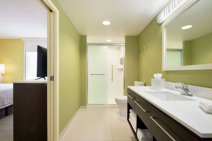 Bathroom shower
