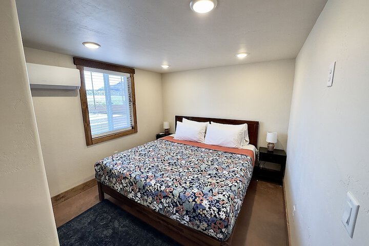 Room 25 of 93