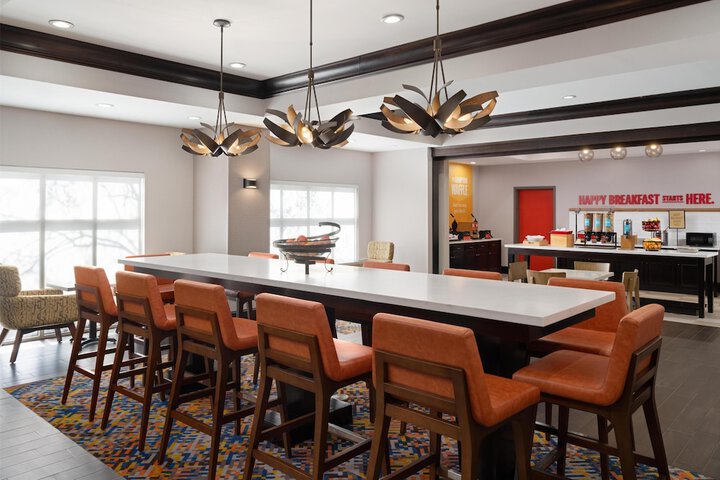 Breakfast area
