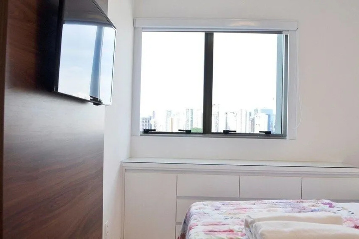 Room 2 of 13