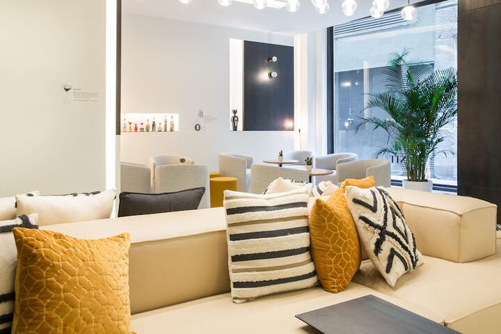 Hotel Interior 10 of 41