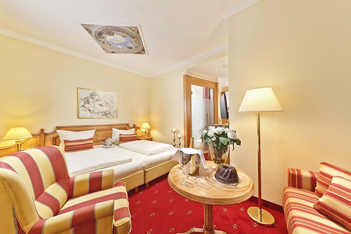 Room 20 of 158