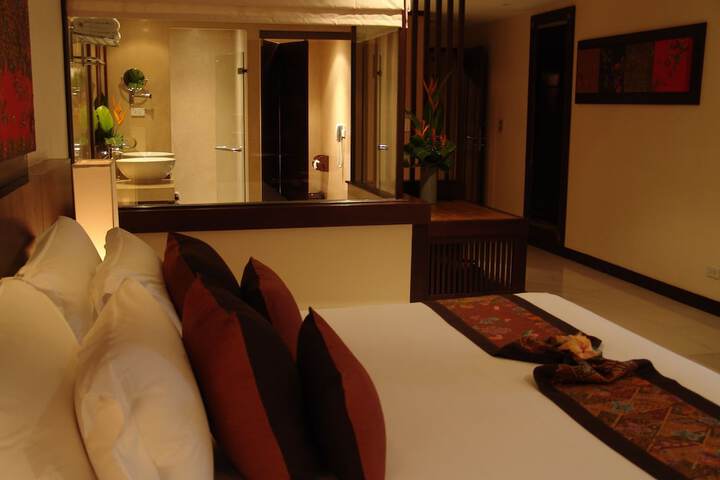 Room 22 of 69