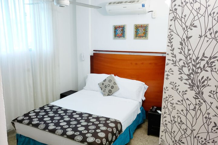 Room 8 of 29