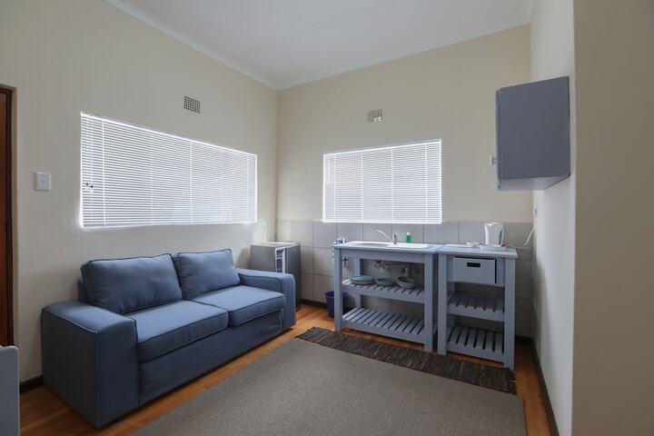 Room 32 of 64