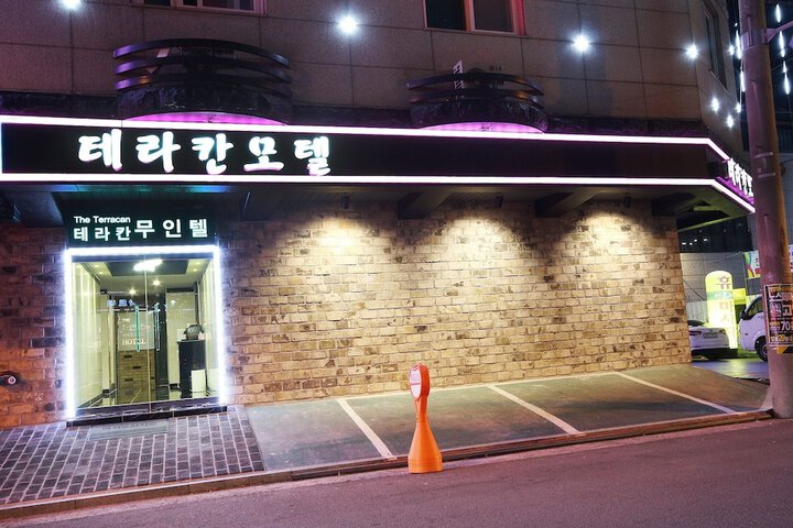 Hotel 117 of 118