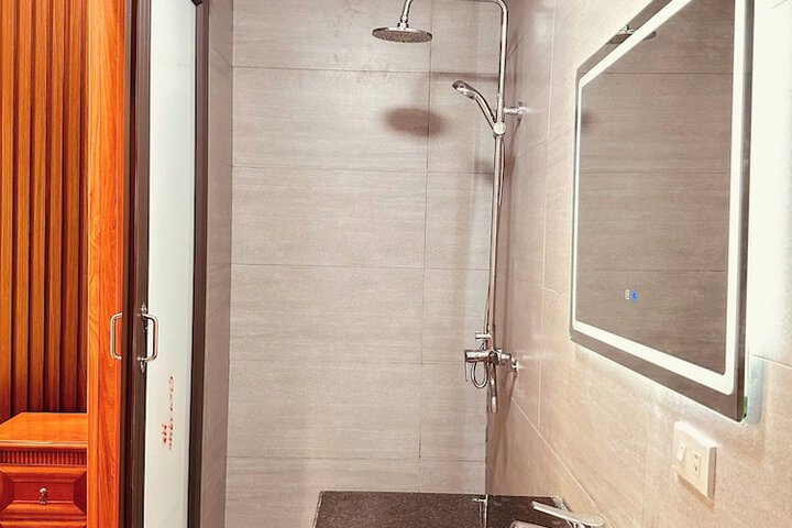 Room 22 of 52