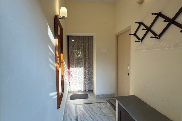 Room 15 of 40