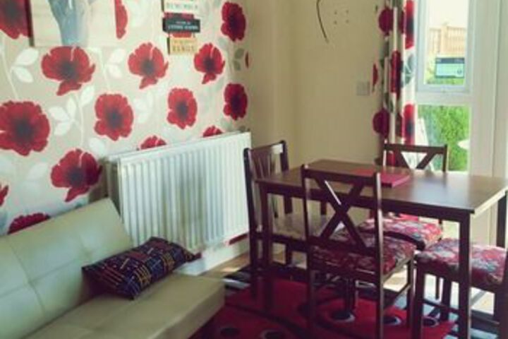 Accommodation Circus Drive
