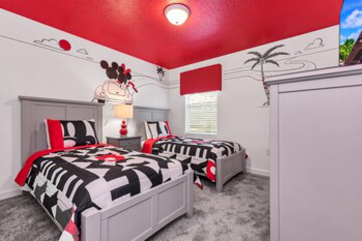 Room 116 of 179