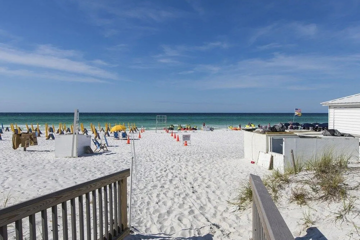 Beach 14 of 16