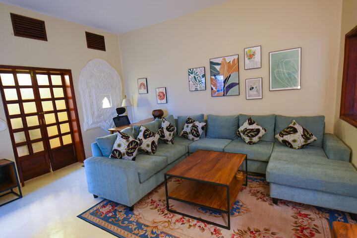 Room 3 of 67