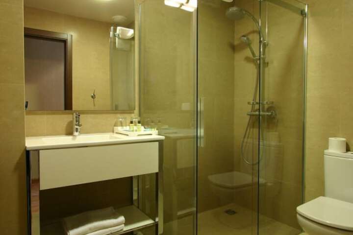 Clean Restrooms