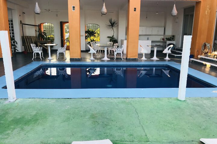 Pool 66 of 91