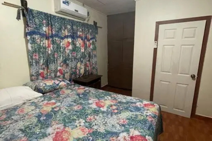 Room 5 of 19