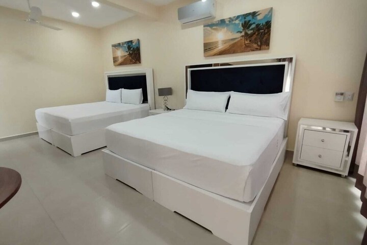Room 5 of 27