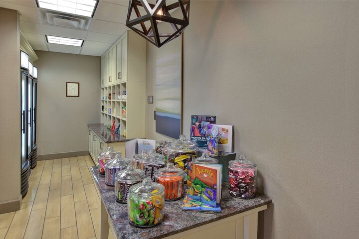 Snack bar