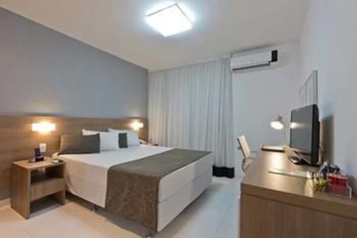 Room 13 of 29