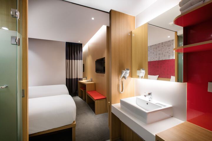 Bathroom Interior Photo