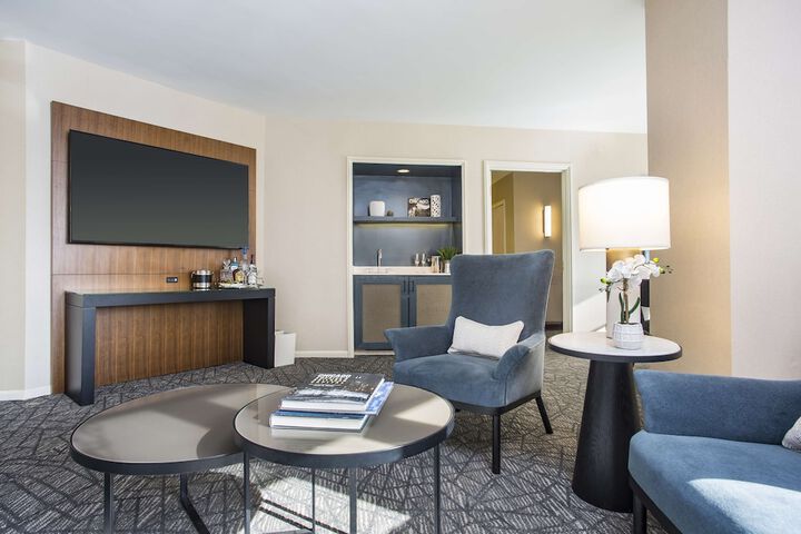 Room 4 of 51