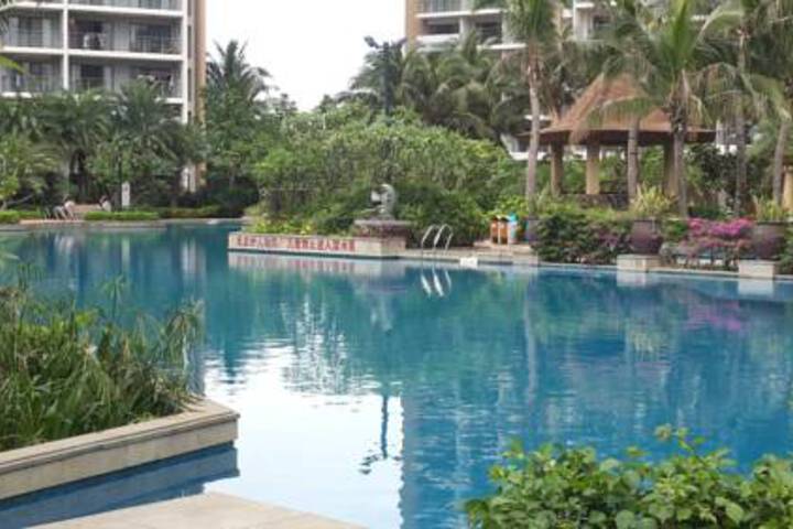 Pool 44 of 54