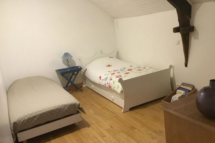 Room 2 of 13