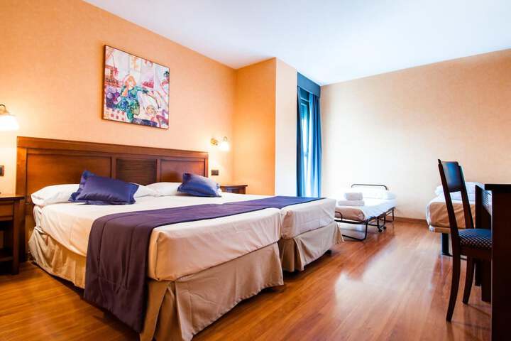 Room 2 of 21