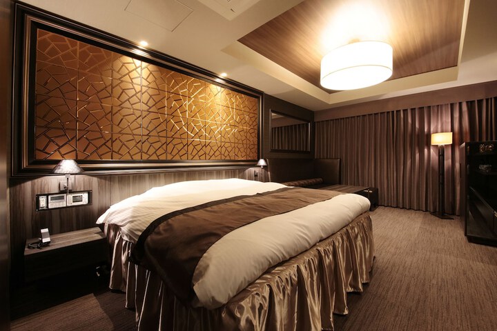 Room 17 of 73