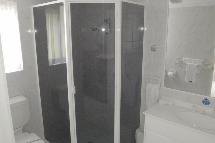 Room 14 of 19