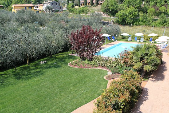 Pool 38 of 86