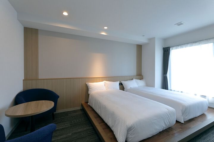 Room 21 of 43