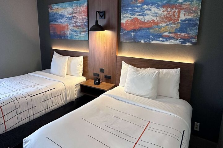 2 Double Beds Deluxe Room Pet Friendly (5 of 9)