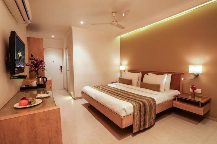 Room 12 of 44