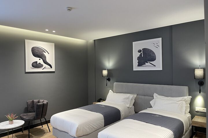 Room 15 of 101