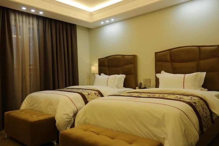 Room 5 of 29