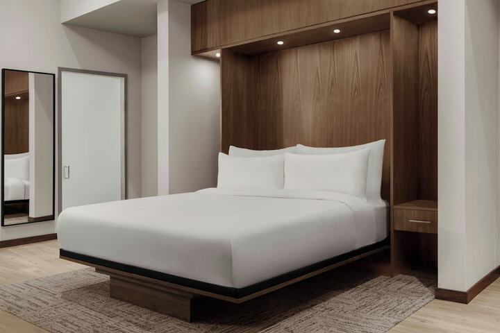 Room 10 of 55