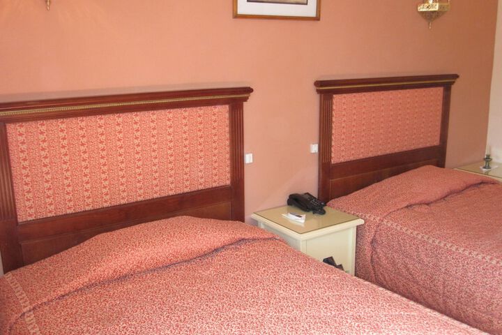 Room 5 of 20