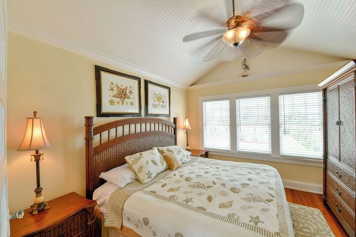 Room 70 of 286