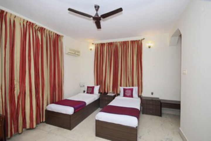 Room 15 of 23