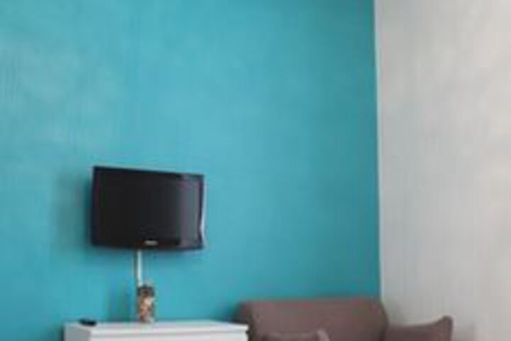 Room 11 of 50