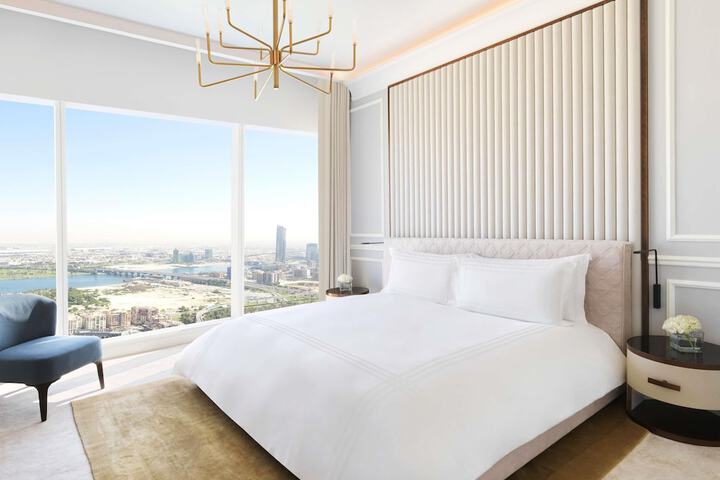 Room 34 of 310