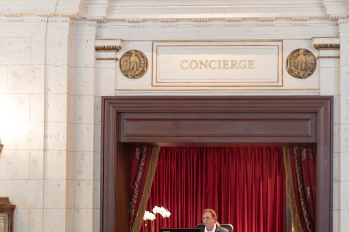 Concierge desk