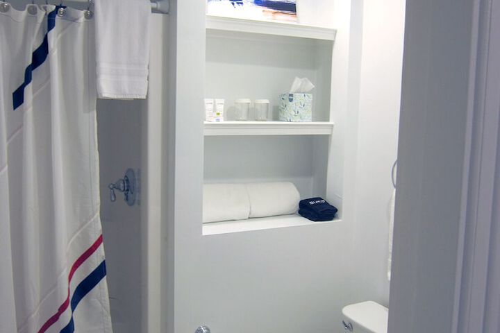 Room 45 of 72