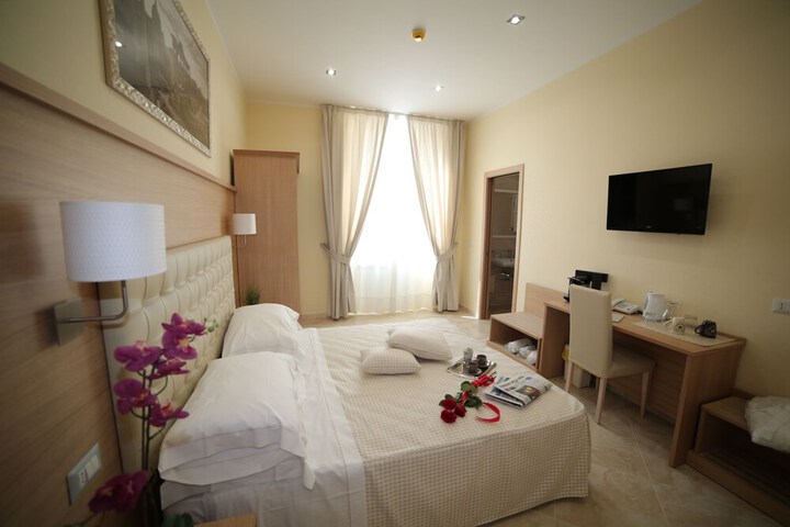 Room 8 of 64
