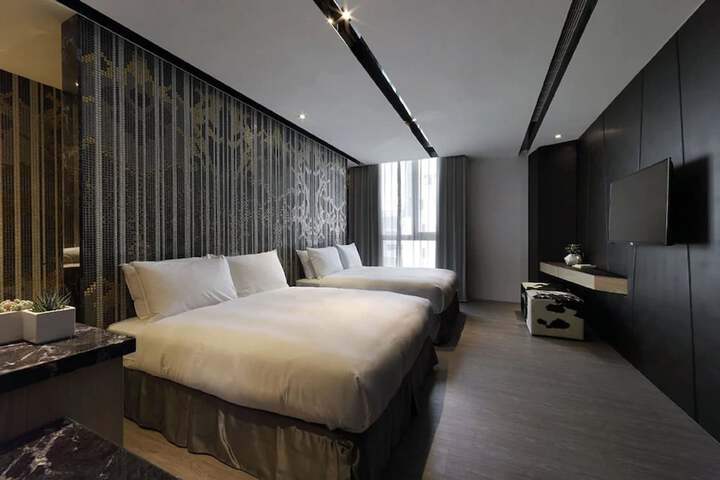 Room 30 of 109